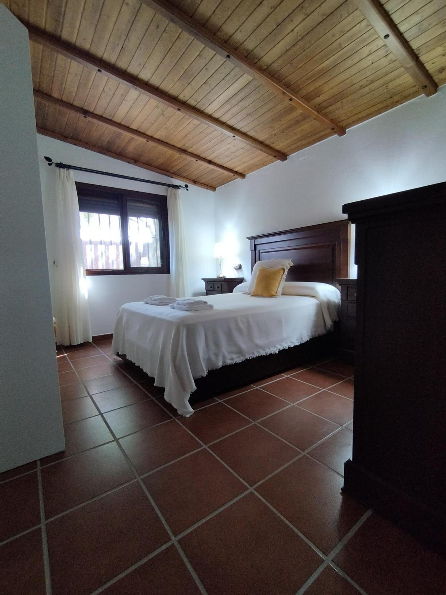 Vivienda Rural Los Madronos Malcocinado  Ngoại thất bức ảnh